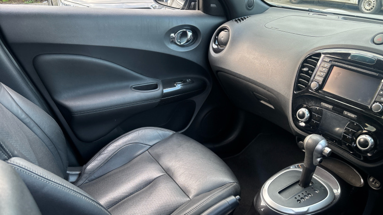 Nissan Juke 1.6 [112] Tekna 5dr CVT [Bose] Petrol Hatchback